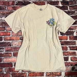 ‘Stay Positive’ Skulls and Flowers Graphic T-Shirt Size Medium